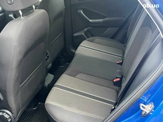Синий Фольксваген Ти-Рок, объемом двигателя 1.5 л и пробегом 120 тыс. км за 21490 $, фото 23 на Automoto.ua