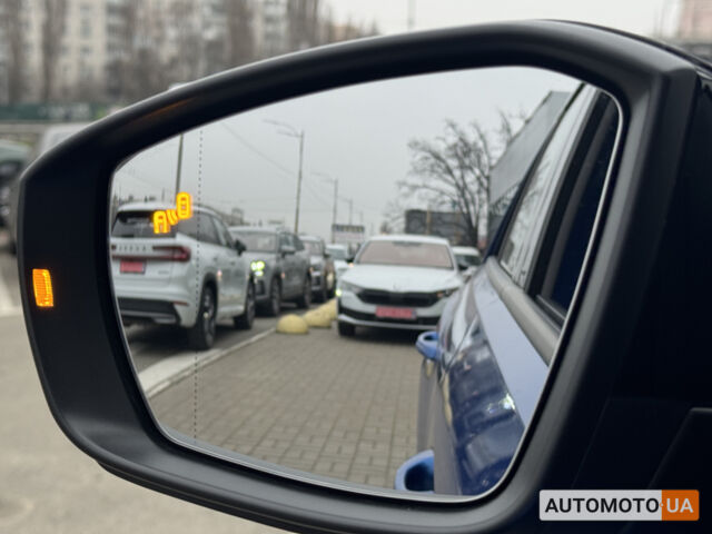 Синій Фольксваген Ті-Рок, об'ємом двигуна 1.5 л та пробігом 76 тис. км за 23500 $, фото 2 на Automoto.ua