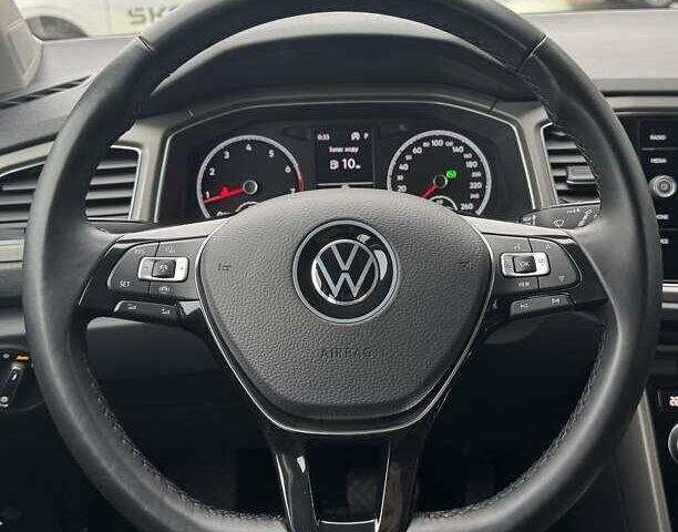 Синий Фольксваген Ти-Рок, объемом двигателя 1.5 л и пробегом 76 тыс. км за 23950 $, фото 19 на Automoto.ua