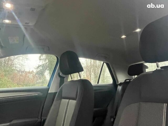 Синий Фольксваген Ти-Рок, объемом двигателя 1.5 л и пробегом 120 тыс. км за 21490 $, фото 33 на Automoto.ua