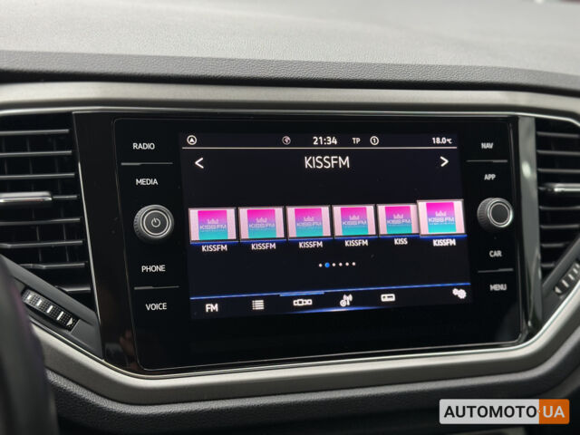 Синий Фольксваген Ти-Рок, объемом двигателя 1.5 л и пробегом 96 тыс. км за 23300 $, фото 28 на Automoto.ua