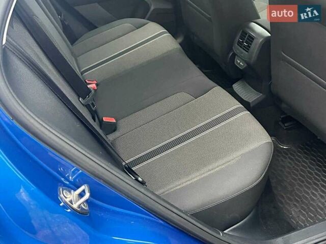 Синий Фольксваген Ти-Рок, объемом двигателя 1.5 л и пробегом 120 тыс. км за 21490 $, фото 20 на Automoto.ua