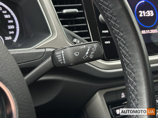 Синий Фольксваген Ти-Рок, объемом двигателя 1.5 л и пробегом 96 тыс. км за 23300 $, фото 22 на Automoto.ua