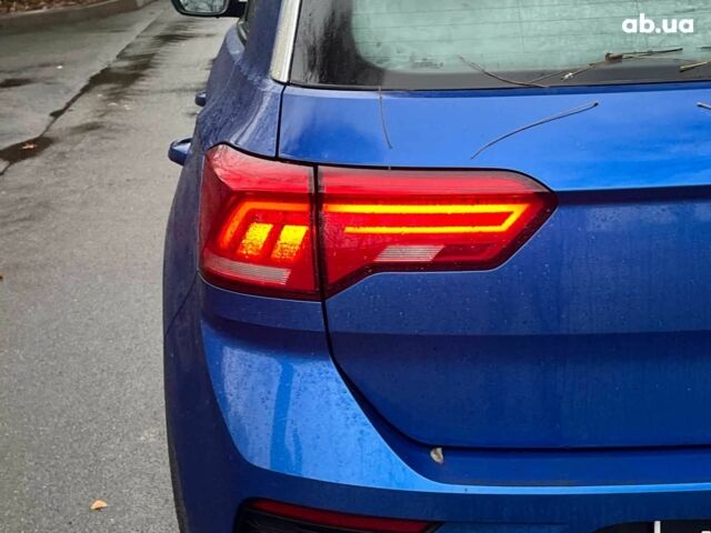 Синий Фольксваген Ти-Рок, объемом двигателя 1.5 л и пробегом 120 тыс. км за 21490 $, фото 8 на Automoto.ua