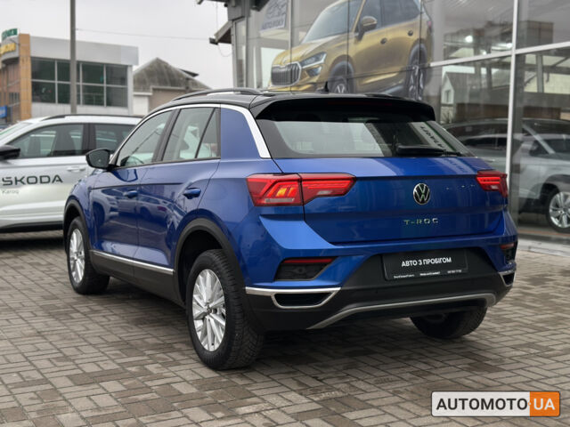 Синий Фольксваген Ти-Рок, объемом двигателя 1.5 л и пробегом 96 тыс. км за 23300 $, фото 3 на Automoto.ua