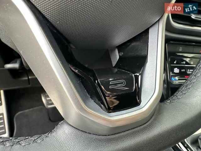 Синий Фольксваген Ти-Рок, объемом двигателя 1.5 л и пробегом 17 тыс. км за 28900 $, фото 56 на Automoto.ua