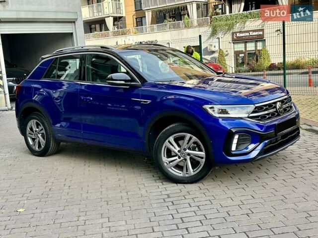 Синий Фольксваген Ти-Рок, объемом двигателя 1.5 л и пробегом 17 тыс. км за 28900 $, фото 8 на Automoto.ua