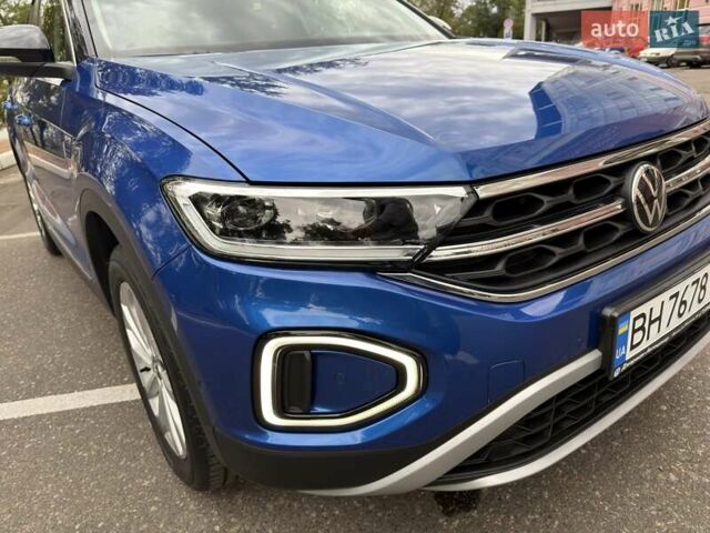 Синий Фольксваген Ти-Рок, объемом двигателя 1.5 л и пробегом 11 тыс. км за 26000 $, фото 14 на Automoto.ua