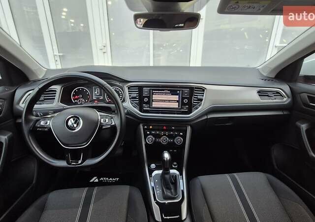 Фольксваген Ти-Рок 2020 в Киеве на Automoto.ua Оранжевый Фольксваген Ти-Рок, объемом двигателя 1.5 л и пробегом 85 тыс. км за 20000 $, фото 27 на Automoto.ua