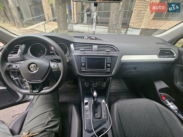 Фольксваген Taigun, об'ємом двигуна 2 л та пробігом 120 тис. км за 16999 $, фото 4 на Automoto.ua