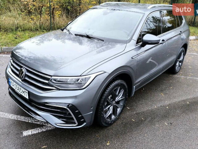 Сірий Фольксваген Taigun, об'ємом двигуна 2 л та пробігом 73 тис. км за 24900 $, фото 3 на Automoto.ua