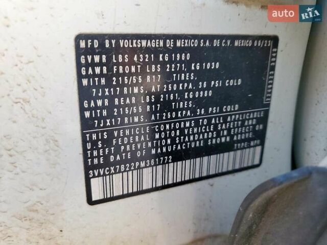 Белый Фольксваген Таос, объемом двигателя 1.5 л и пробегом 35 тыс. км за 5100 $, фото 12 на Automoto.ua