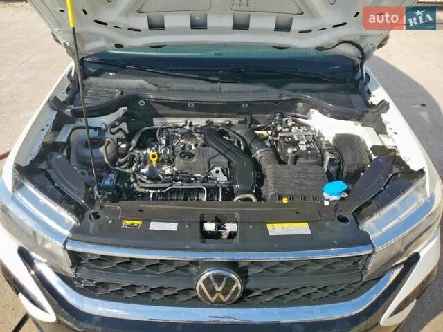 Белый Фольксваген Таос, объемом двигателя 1.5 л и пробегом 35 тыс. км за 5100 $, фото 11 на Automoto.ua