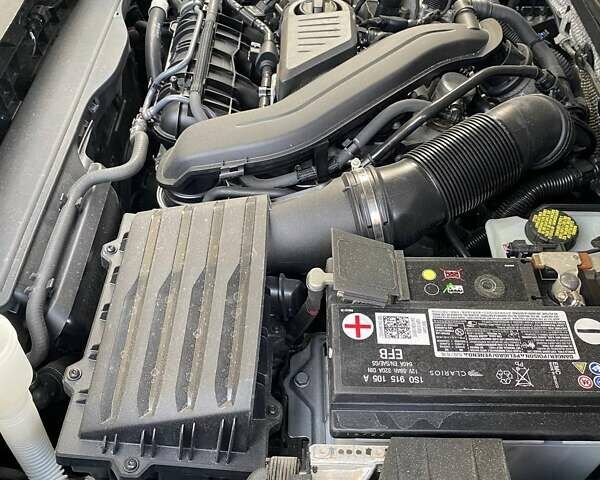 Черный Фольксваген Таос, объемом двигателя 1.5 л и пробегом 74 тыс. км за 17300 $, фото 18 на Automoto.ua