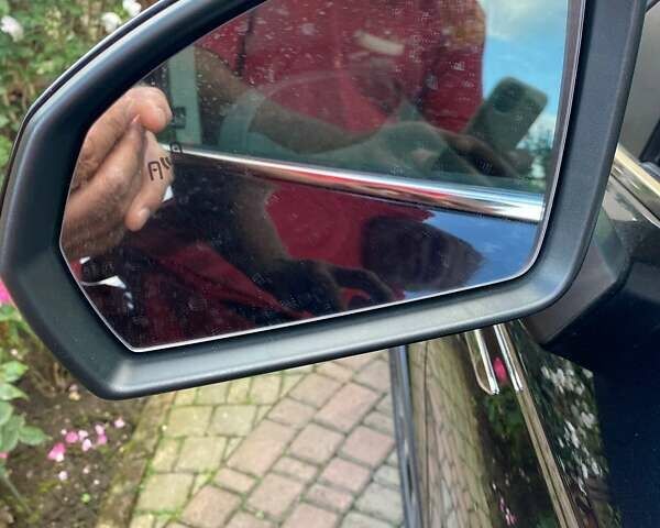 Черный Фольксваген Таос, объемом двигателя 1.5 л и пробегом 74 тыс. км за 17300 $, фото 12 на Automoto.ua