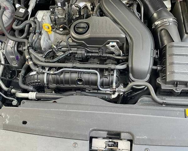 Черный Фольксваген Таос, объемом двигателя 1.5 л и пробегом 74 тыс. км за 17300 $, фото 20 на Automoto.ua