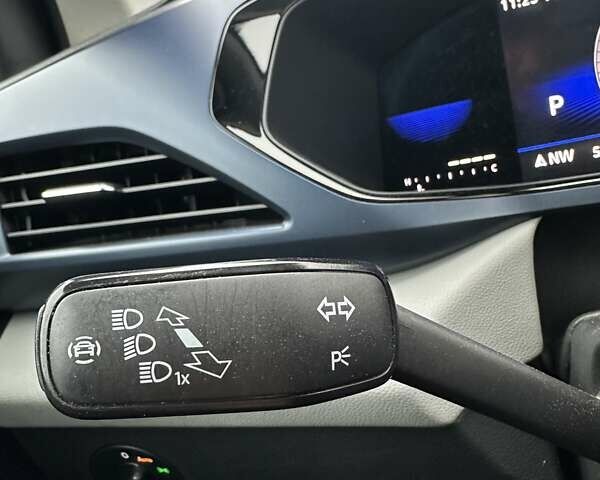 Черный Фольксваген Таос, объемом двигателя 1.5 л и пробегом 55 тыс. км за 19500 $, фото 32 на Automoto.ua