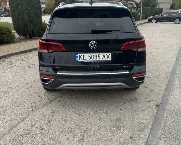 Черный Фольксваген Таос, объемом двигателя 1.5 л и пробегом 81 тыс. км за 18300 $, фото 3 на Automoto.ua