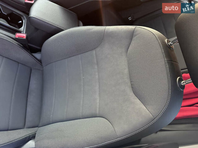 Черный Фольксваген Таос, объемом двигателя 1.5 л и пробегом 77 тыс. км за 18800 $, фото 46 на Automoto.ua