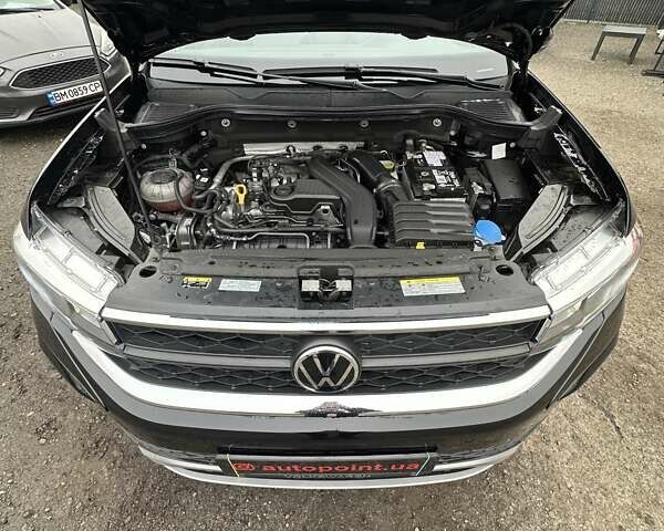 Черный Фольксваген Таос, объемом двигателя 1.5 л и пробегом 55 тыс. км за 19500 $, фото 43 на Automoto.ua