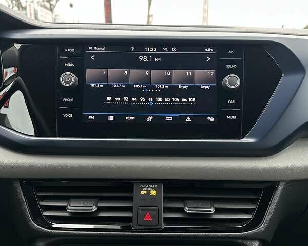 Черный Фольксваген Таос, объемом двигателя 1.5 л и пробегом 55 тыс. км за 19500 $, фото 28 на Automoto.ua