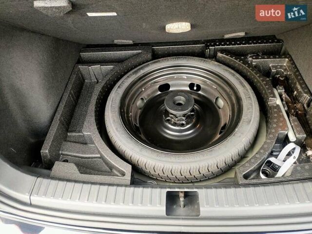 Черный Фольксваген Таос, объемом двигателя 1.5 л и пробегом 55 тыс. км за 20500 $, фото 26 на Automoto.ua