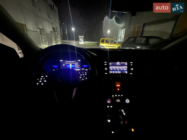 Черный Фольксваген Таос, объемом двигателя 1.5 л и пробегом 57 тыс. км за 22000 $, фото 15 на Automoto.ua