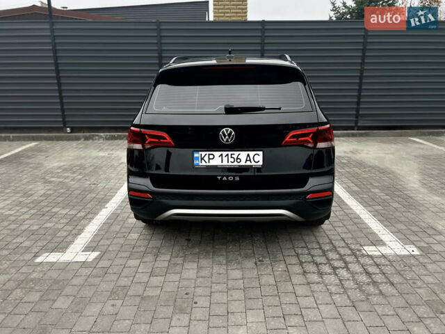 Черный Фольксваген Таос, объемом двигателя 1.5 л и пробегом 57 тыс. км за 22000 $, фото 5 на Automoto.ua