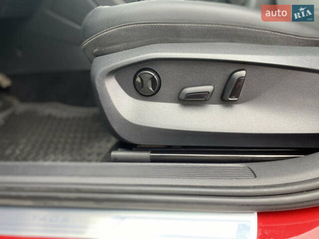 Червоний Фольксваген Таос, об'ємом двигуна 1.5 л та пробігом 92 тис. км за 19000 $, фото 9 на Automoto.ua