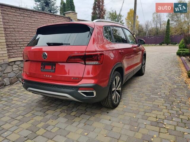 Красный Фольксваген Таос, объемом двигателя 1.5 л и пробегом 77 тыс. км за 19800 $, фото 6 на Automoto.ua