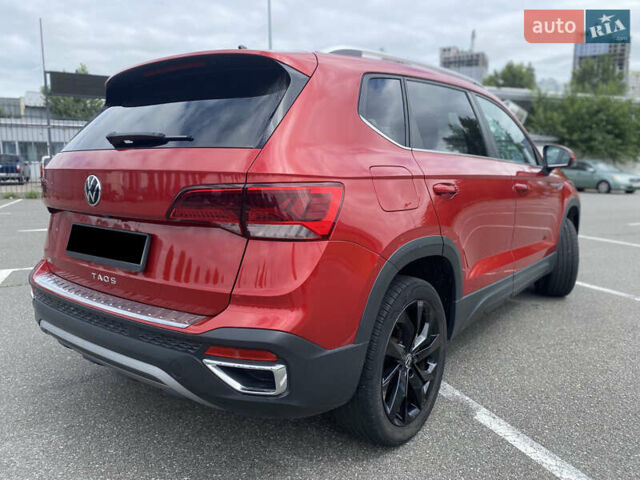 Червоний Фольксваген Таос, об'ємом двигуна 1.5 л та пробігом 92 тис. км за 19000 $, фото 1 на Automoto.ua
