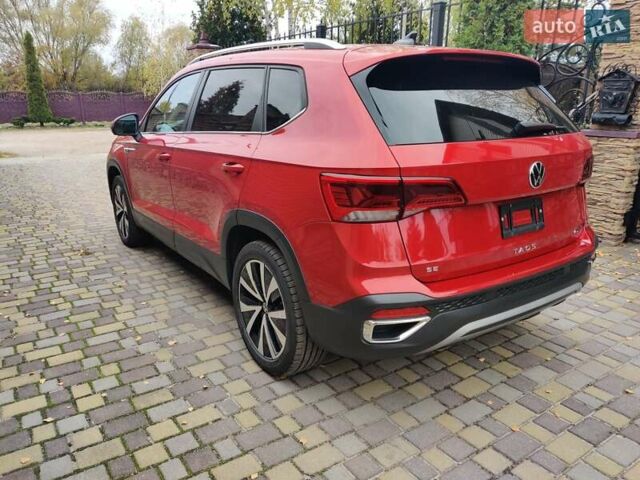 Красный Фольксваген Таос, объемом двигателя 1.5 л и пробегом 77 тыс. км за 19800 $, фото 7 на Automoto.ua