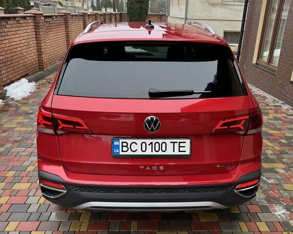 Красный Фольксваген Таос, объемом двигателя 1.5 л и пробегом 16 тыс. км за 25000 $, фото 7 на Automoto.ua