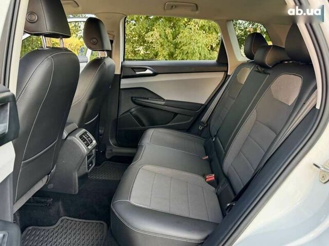 Фольксваген Таос, об'ємом двигуна 1.5 л та пробігом 104 тис. км за 18990 $, фото 20 на Automoto.ua