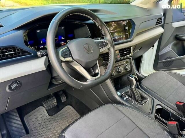 Фольксваген Таос, об'ємом двигуна 1.5 л та пробігом 104 тис. км за 18990 $, фото 17 на Automoto.ua