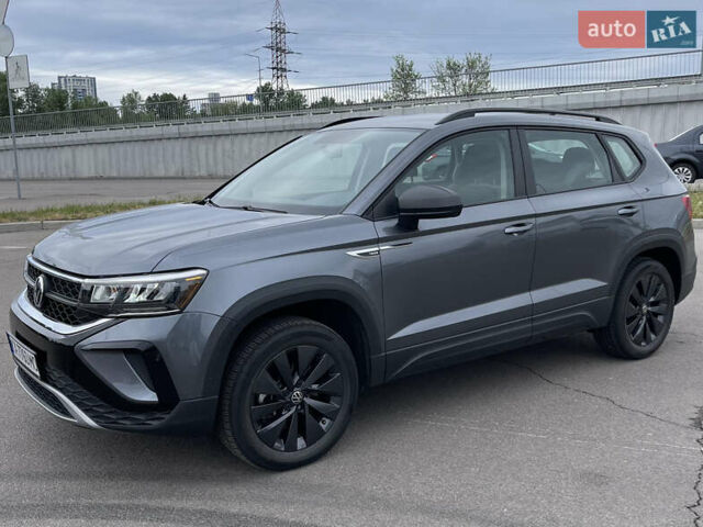 Сірий Фольксваген Таос, об'ємом двигуна 1.5 л та пробігом 24 тис. км за 20700 $, фото 5 на Automoto.ua