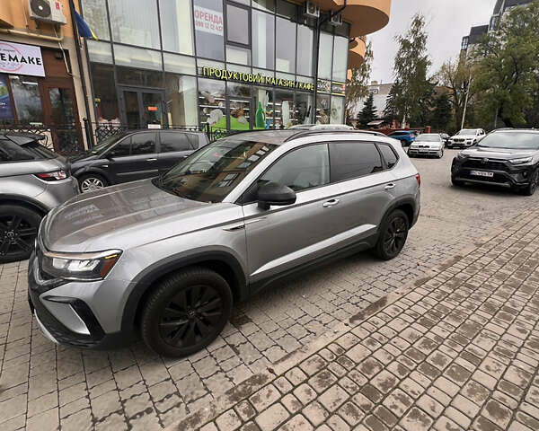 Сірий Фольксваген Таос, об'ємом двигуна 1.5 л та пробігом 78 тис. км за 18900 $, фото 1 на Automoto.ua