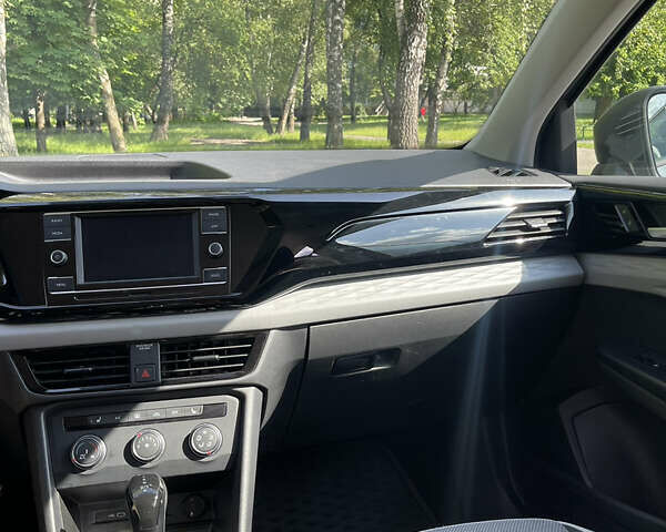 Сірий Фольксваген Таос, об'ємом двигуна 1.5 л та пробігом 24 тис. км за 20700 $, фото 15 на Automoto.ua