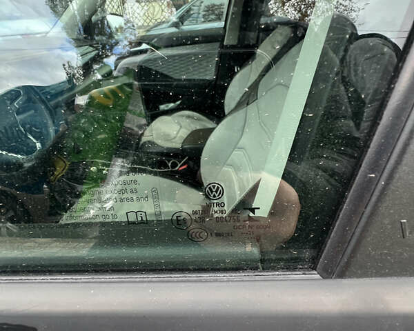 Сірий Фольксваген Таос, об'ємом двигуна 1.5 л та пробігом 78 тис. км за 18900 $, фото 7 на Automoto.ua