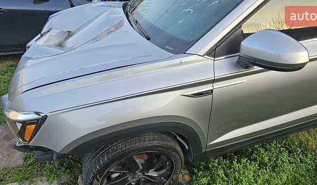 Серый Фольксваген Таос, объемом двигателя 1.5 л и пробегом 48 тыс. км за 9400 $, фото 8 на Automoto.ua