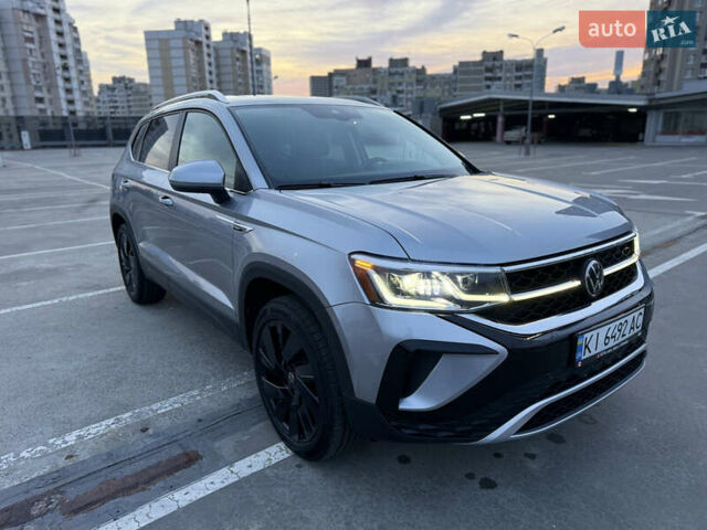 Серый Фольксваген Таос, объемом двигателя 1.5 л и пробегом 13 тыс. км за 25900 $, фото 15 на Automoto.ua