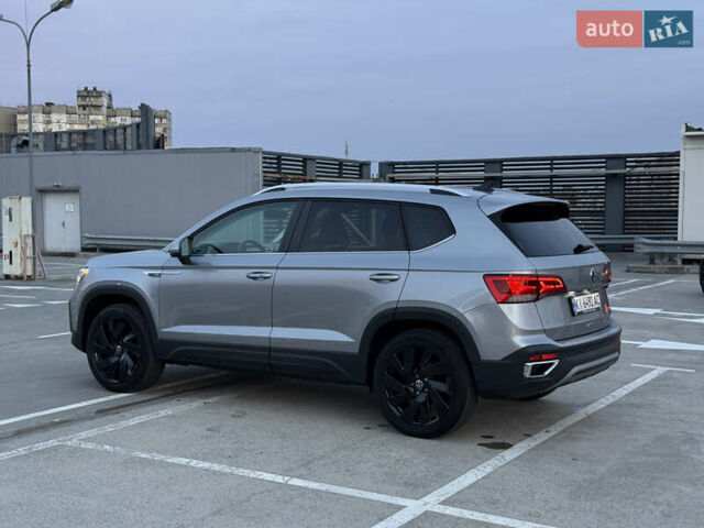 Серый Фольксваген Таос, объемом двигателя 1.5 л и пробегом 13 тыс. км за 25900 $, фото 25 на Automoto.ua