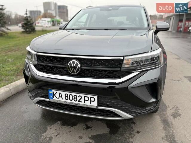 Серый Фольксваген Таос, объемом двигателя 1.5 л и пробегом 1 тыс. км за 25990 $, фото 5 на Automoto.ua