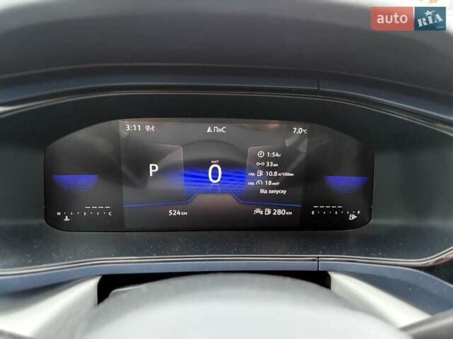 Серый Фольксваген Таос, объемом двигателя 1.5 л и пробегом 1 тыс. км за 25990 $, фото 8 на Automoto.ua