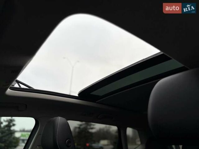 Серый Фольксваген Таос, объемом двигателя 1.5 л и пробегом 1 тыс. км за 25990 $, фото 12 на Automoto.ua