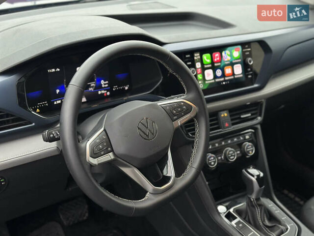 Синий Фольксваген Таос, объемом двигателя 1.5 л и пробегом 7 тыс. км за 22900 $, фото 17 на Automoto.ua