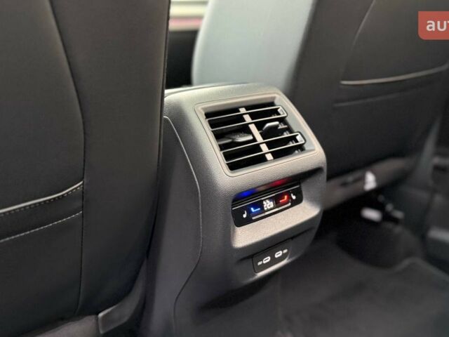 Фольксваген Tayron, об'ємом двигуна 1.97 л та пробігом 0 тис. км за 59354 $, фото 17 на Automoto.ua