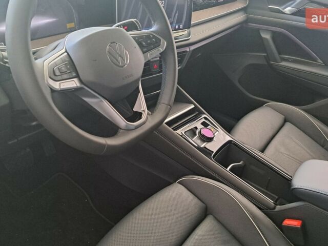 купить новое авто Фольксваген Tayron 2025 года от официального дилера Автодім Атлант на Вацлава Гавела Фольксваген фото