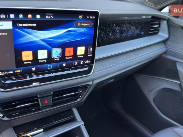 Фольксваген Tayron, об'ємом двигуна 1.98 л та пробігом 0 тис. км за 54700 $, фото 13 на Automoto.ua