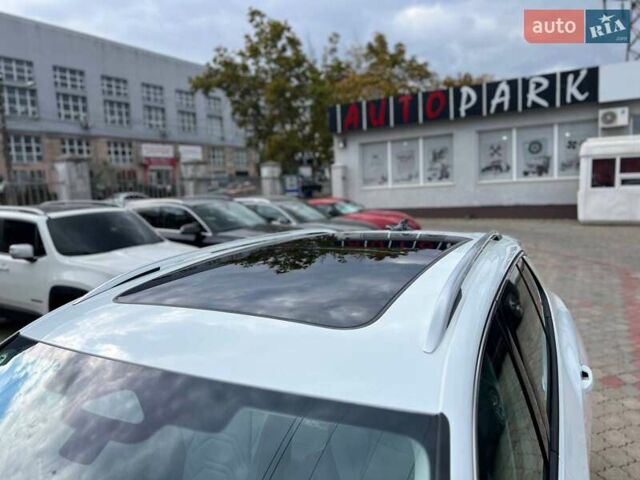 Фольксваген Tayron, объемом двигателя 2 л и пробегом 1 тыс. км за 46100 $, фото 2 на Automoto.ua